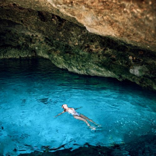 Zwem in cenotes tijdens de Mexico Yucatan Experience Groepsreis