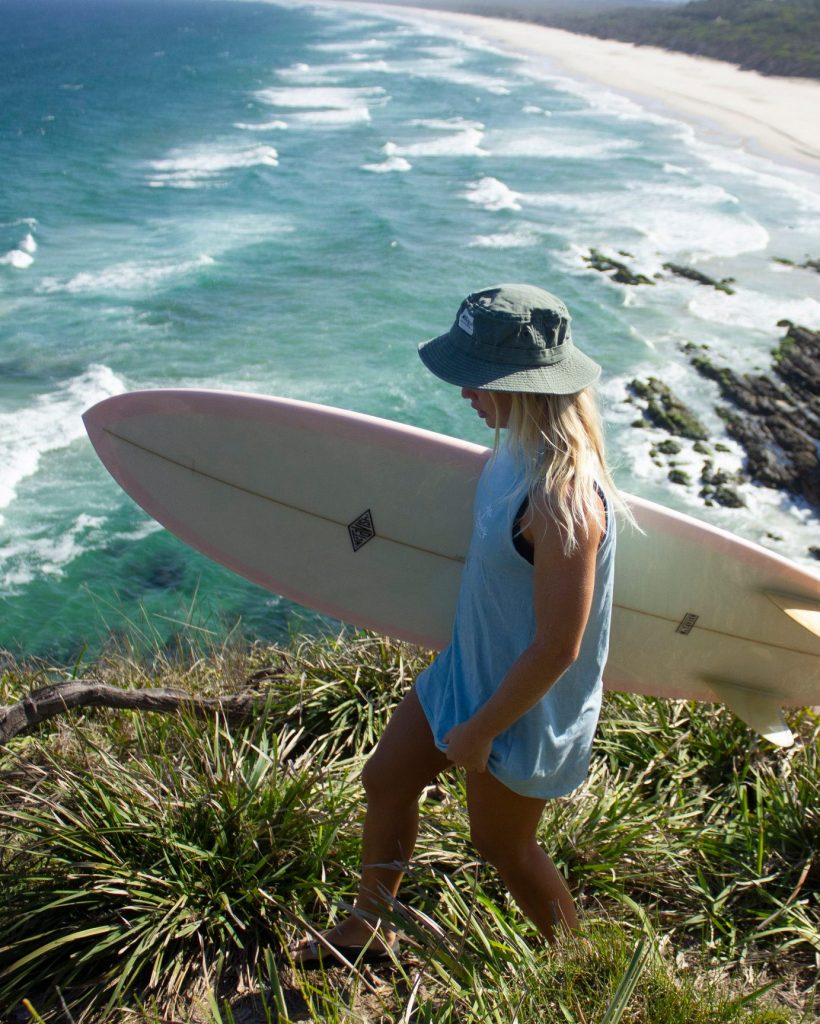 Surflessen volgen in Byron Bay Surflessen volgen in Byron Bay