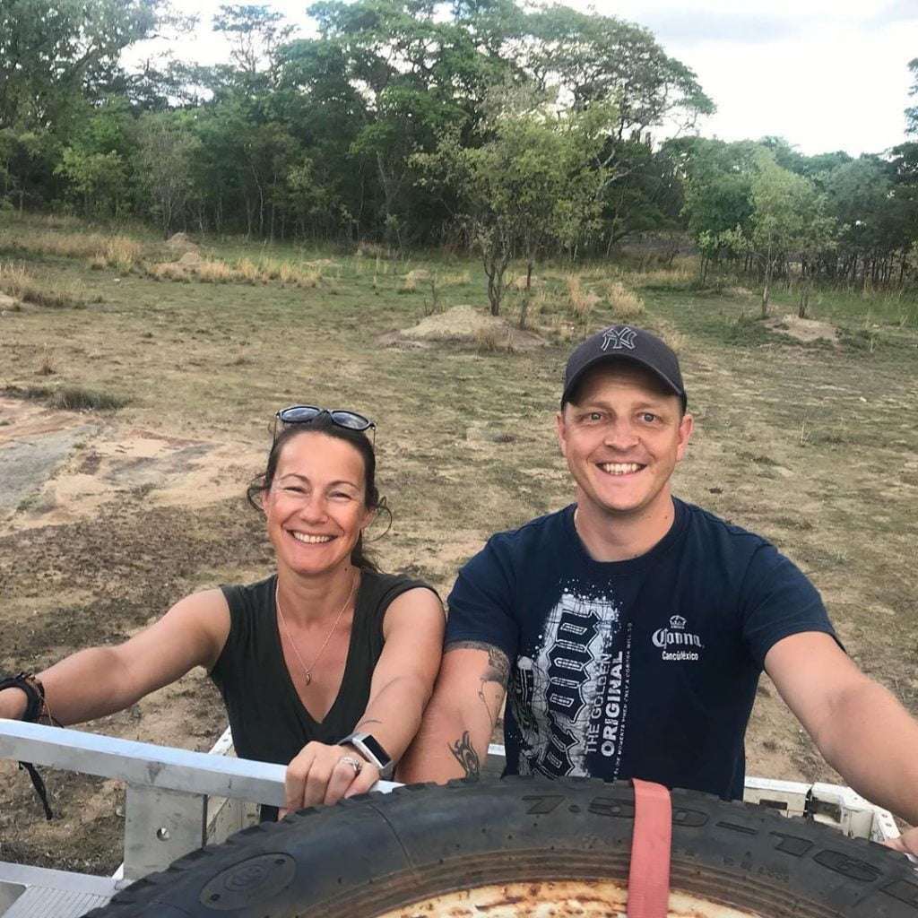 Vrijwilligers aan het werk in Zimbabwe Vrijwilligers aan het werk in Zimbabwe