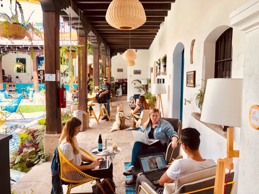 Adra Hostel gemeenschappelijke ruimte Adra Hostel gemeenschappelijke ruimte