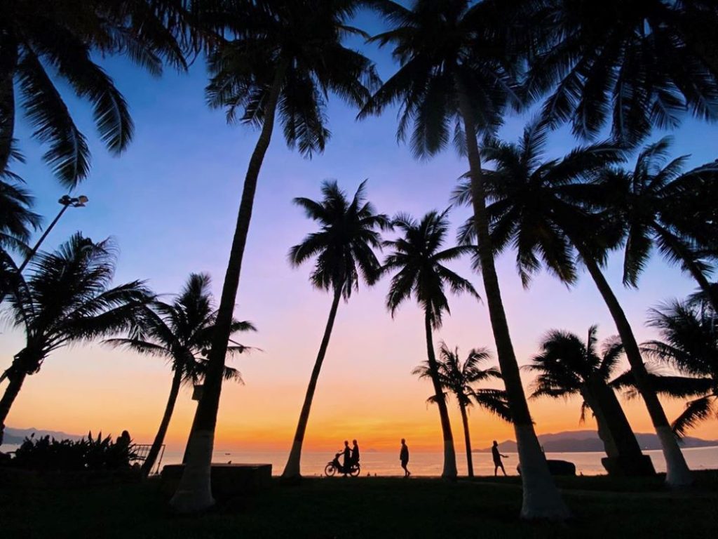 Vietnam Zonsondergang op strand Vietnam Zonsondergang op strand