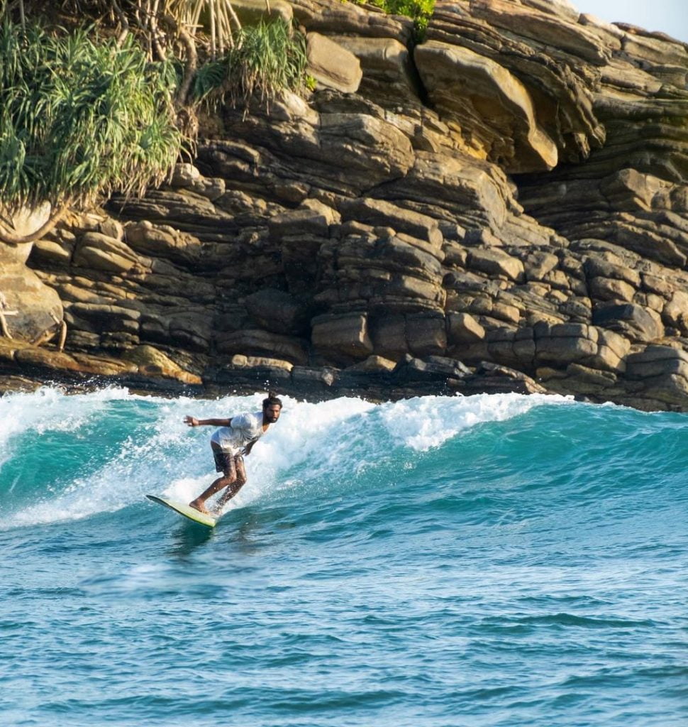 Surfen in Sri Lanka met de surf & stay in Hiriketiya Surfen in Sri Lanka met de surfvakantie in Hiriketiya