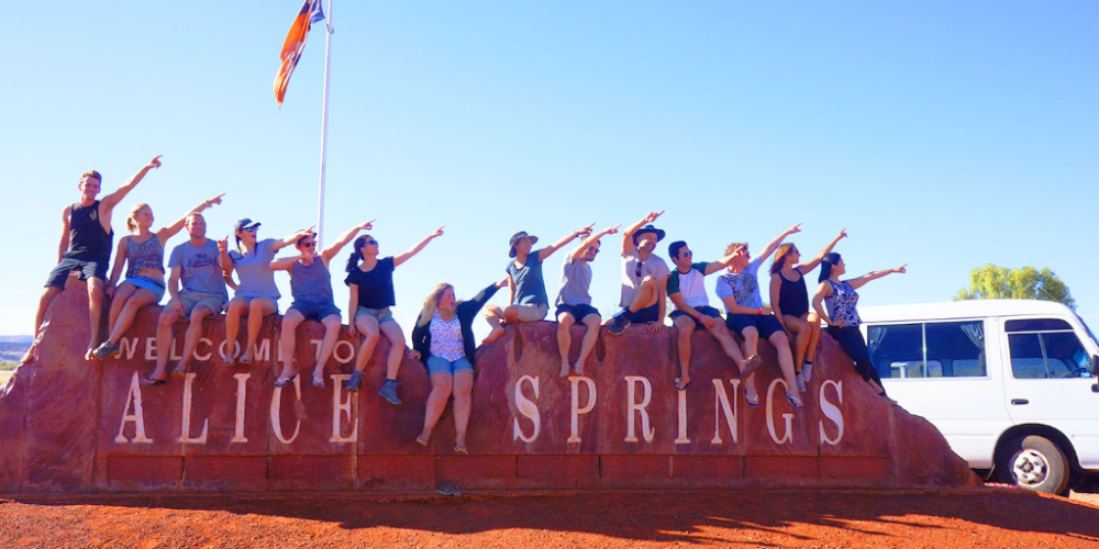 Groepsfoto in Alice Springs