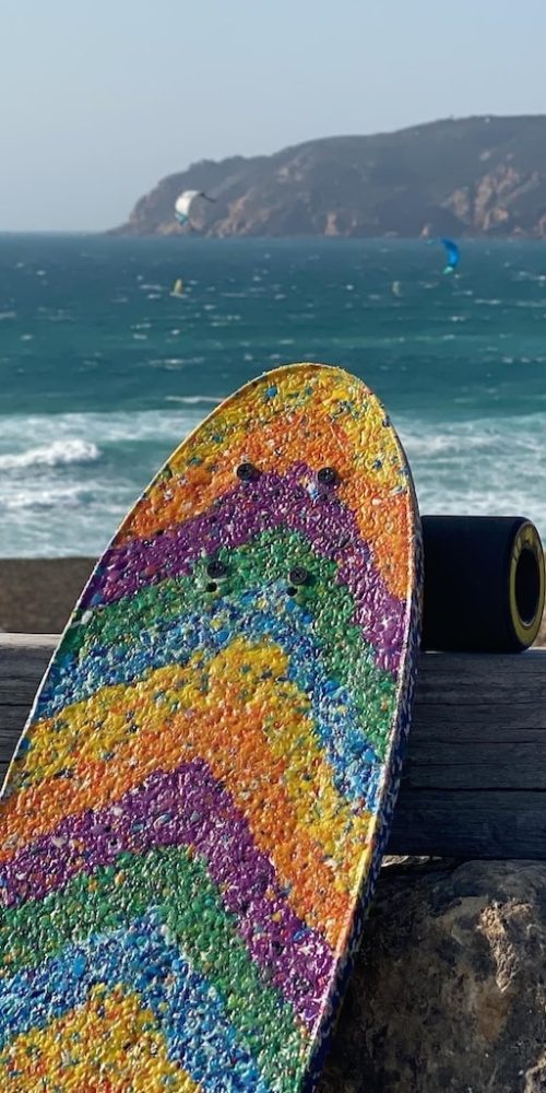 Upcycling naar skateboard van gerecycled plastic