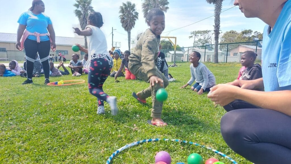 Activiteiten na schooltijd voor de kinderen Activiteiten na schooltijd voor de kinderen