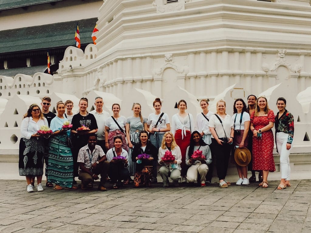 Tempelbezoek Kandy Tempelbezoek Kandy