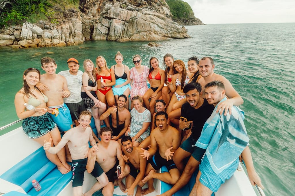 Groepsfoto Koh Phangan op het water Groepsfoto Koh Phangan op het water