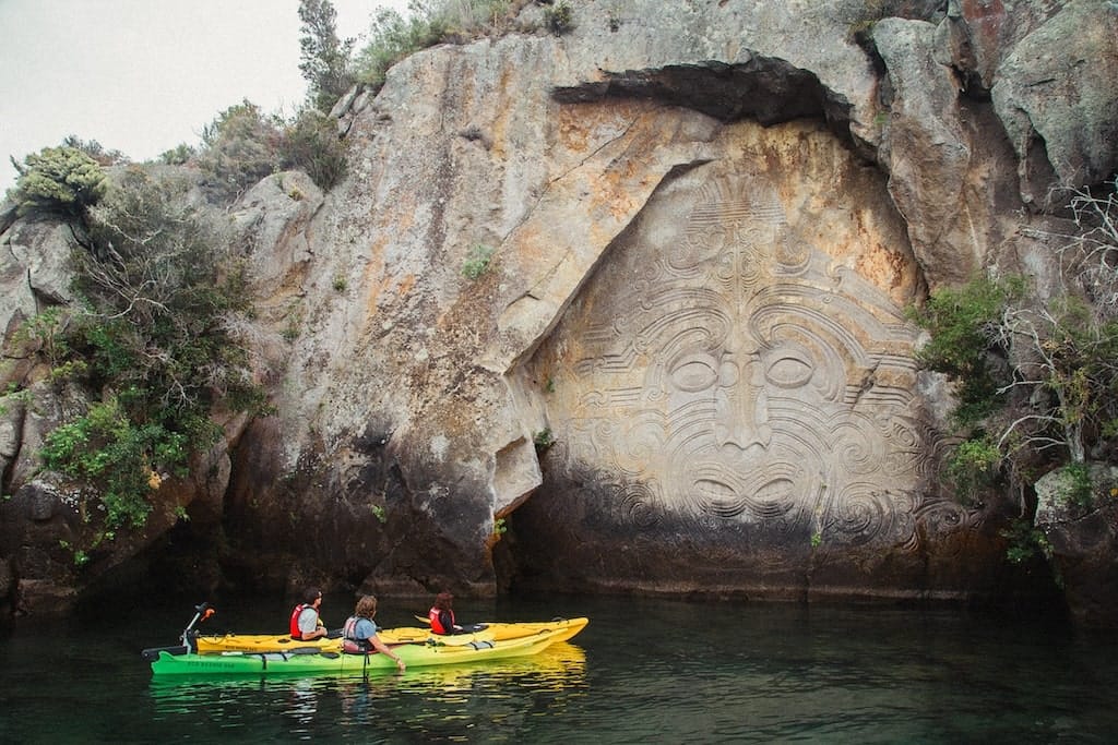 Kajakken bij Lake Taupo Kajakken bij Lake Taupo