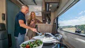 Camper Maui River keuken