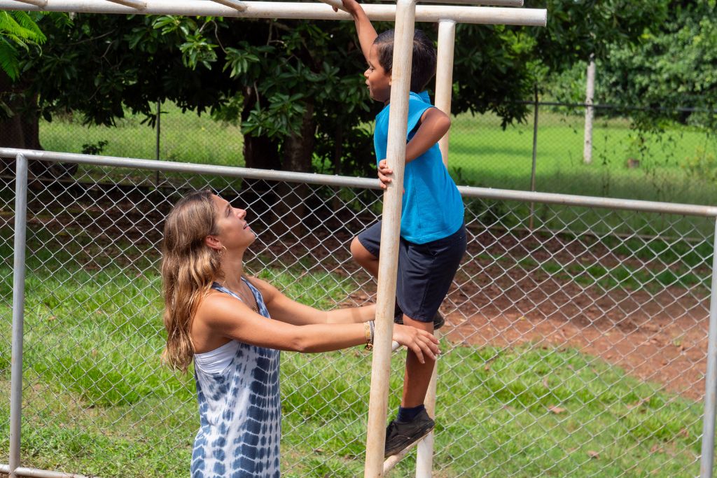 Monkeybars tijdens een training Monkeybars tijdens een training