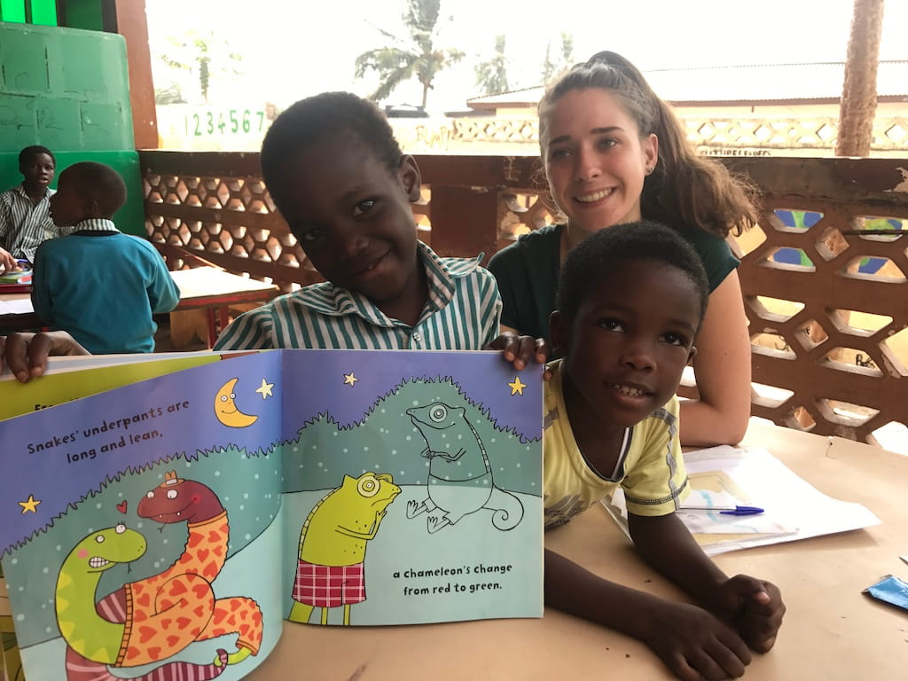 Studeren met de kinderen in Accra Studeren met de kinderen in Accra